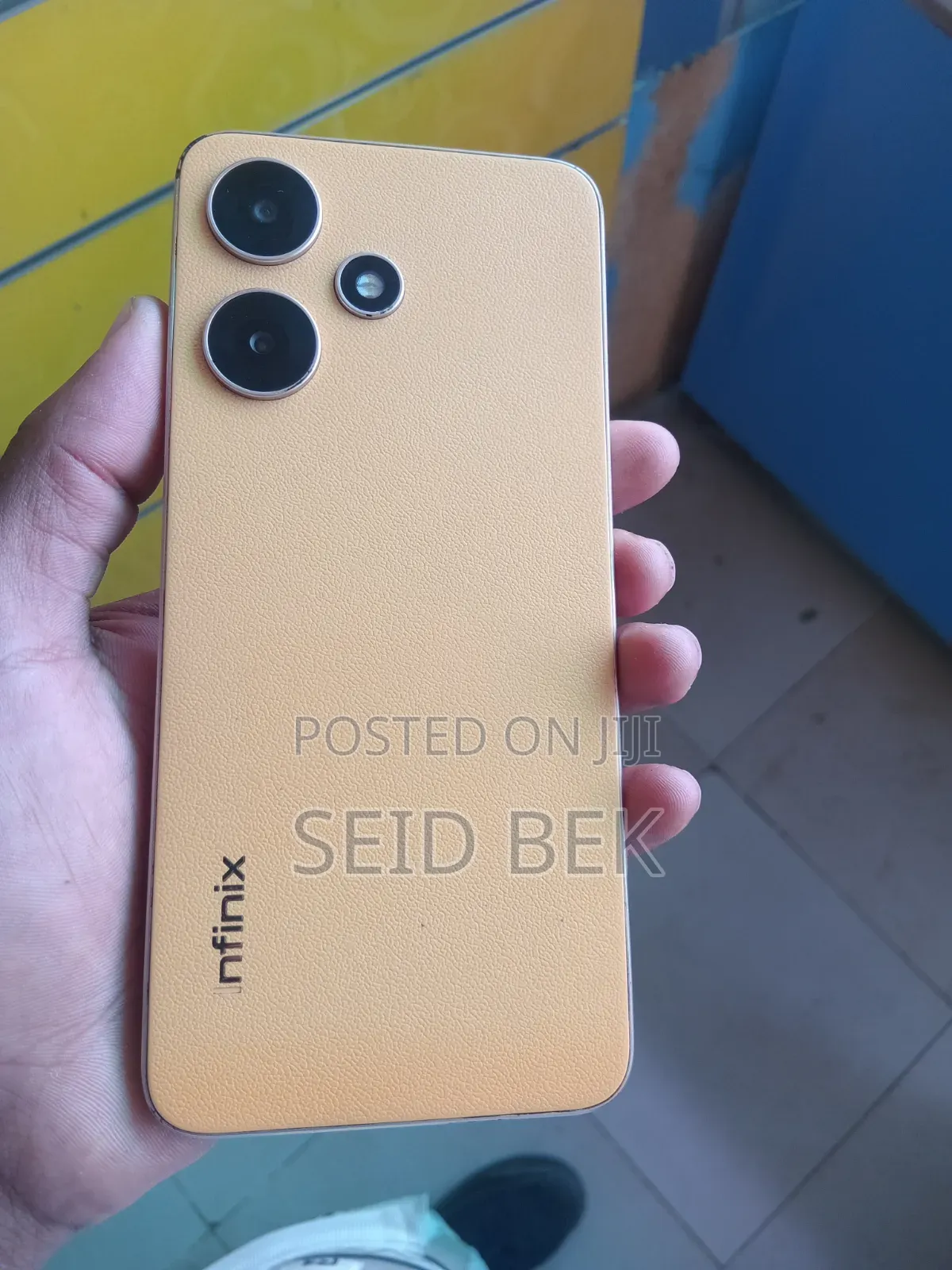 Infinix Hot 30 128 GB Gold