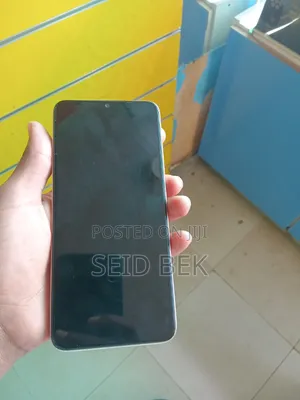 Infinix Hot 30 128 GB Gold