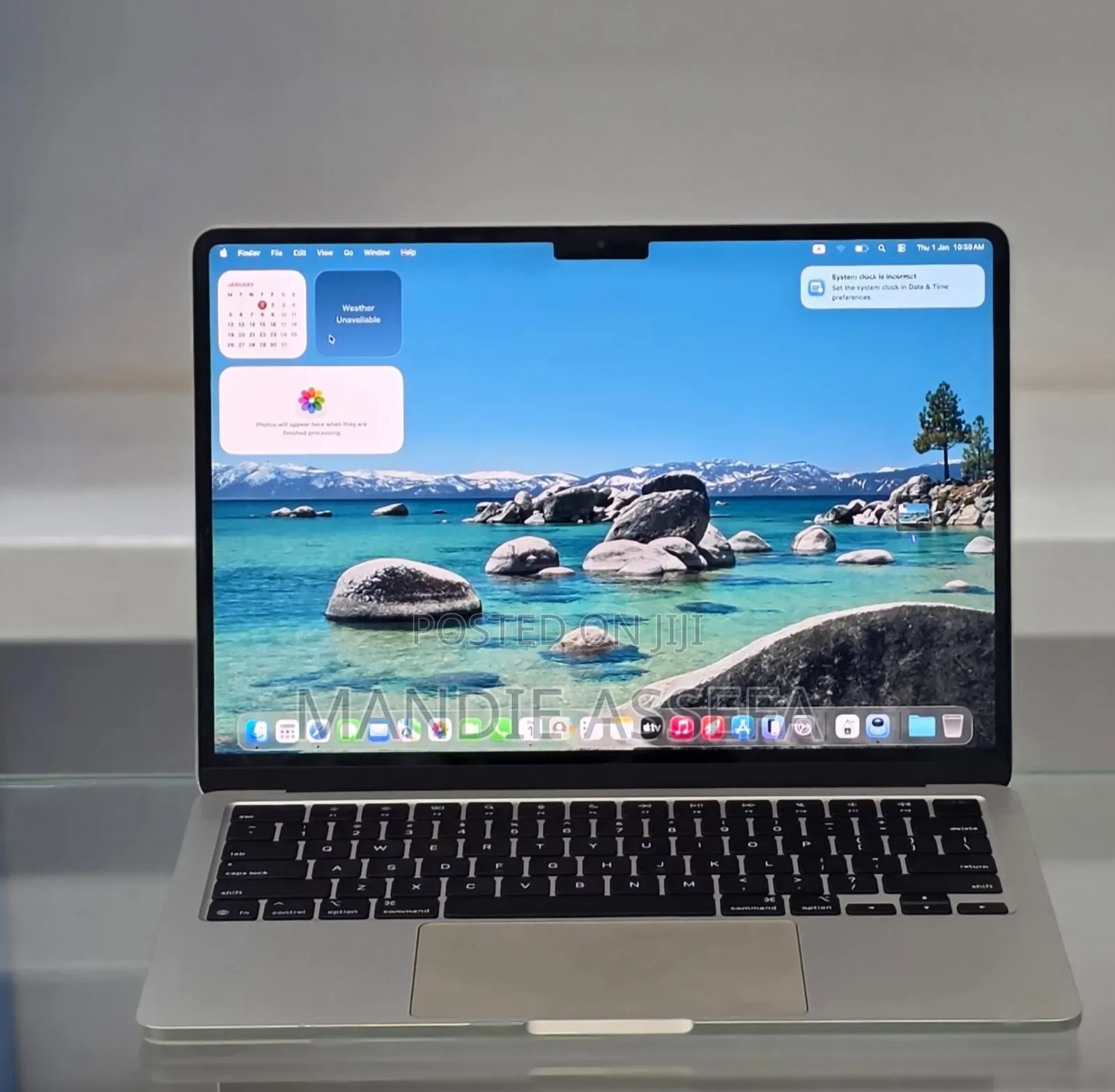 New Laptop Apple MacBook Air 2025 M4 16GB Apple M4 SSD 256GB