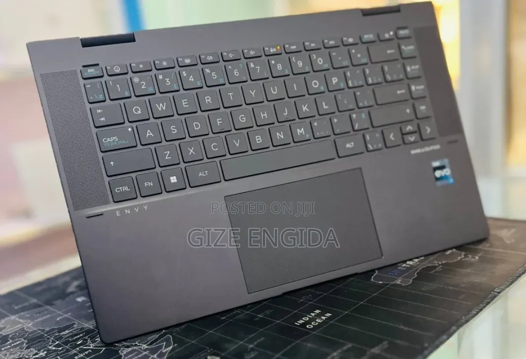 New Laptop HP Envy x360 16GB Intel Core i7 SSD 512GB