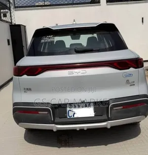BYD Yuan Up 2025 Ivory
