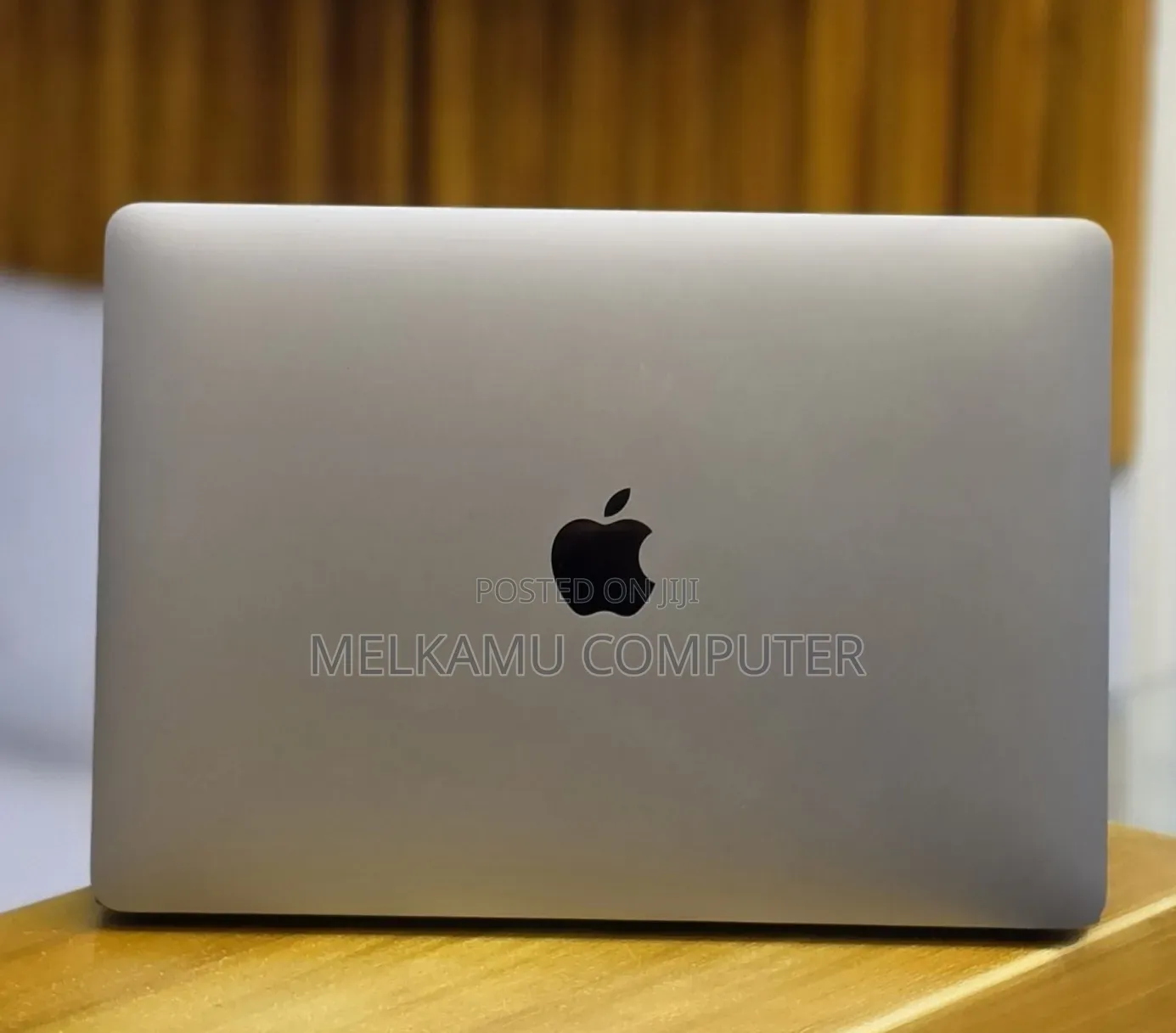 New Laptop Apple MacBook Air 2020 M1 16GB Apple M1 SSD 256GB