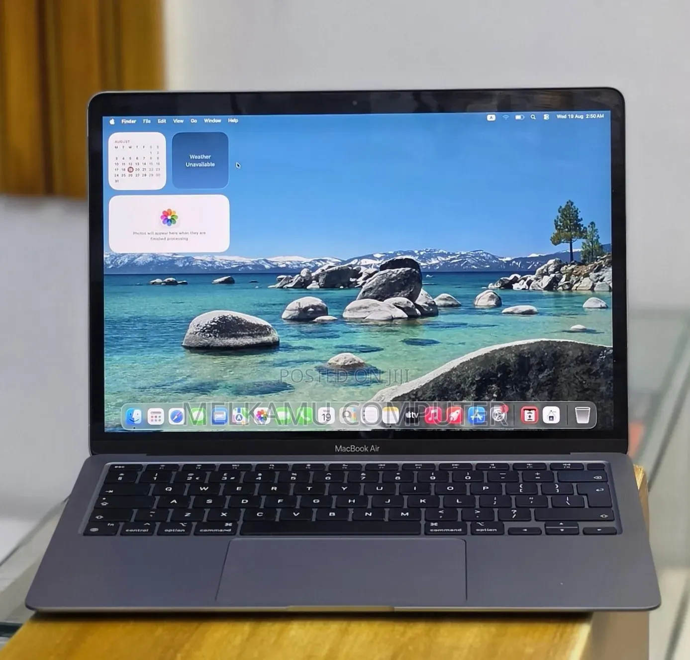 New Laptop Apple MacBook Air 2020 M1 16GB Apple M1 SSD 256GB