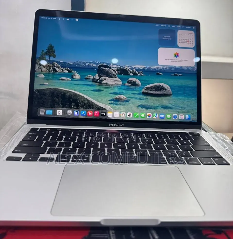 New Laptop Apple MacBook 16GB Apple M1 Pro SSD 1T