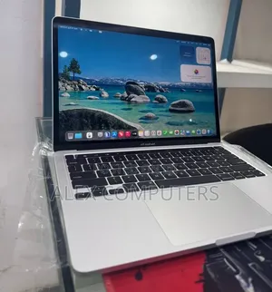 New Laptop Apple MacBook 16GB Apple M1 Pro SSD 1T