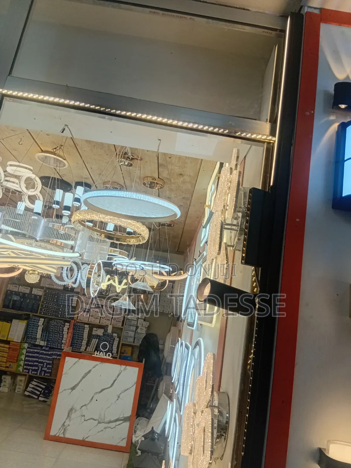 Magnetic Track Light