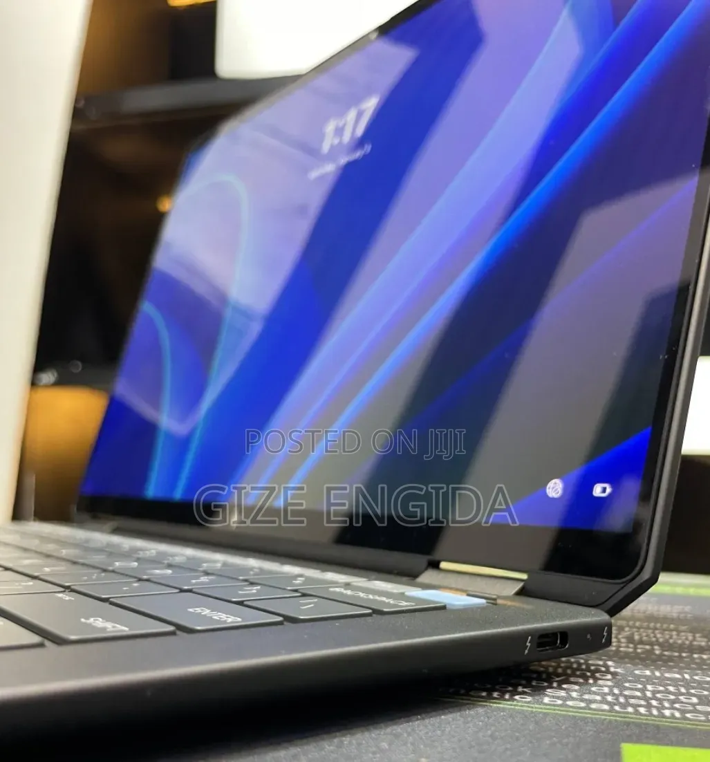 New Laptop HP OmniBook Ultra Flip 16" 32GB Intel Core Ultra 9 SSD 2T