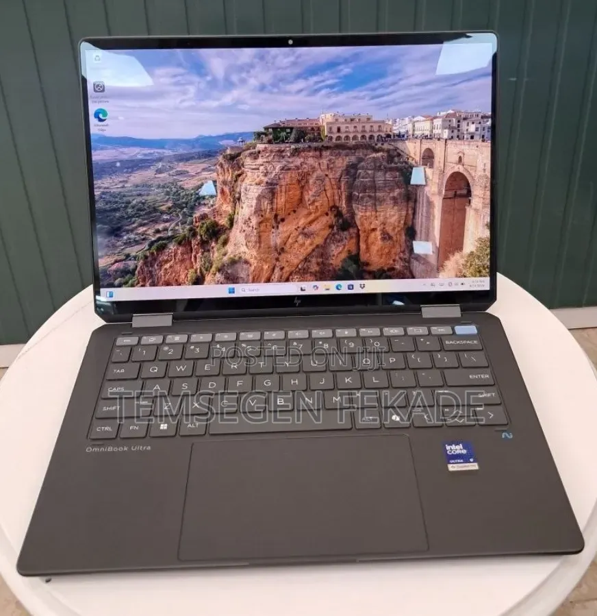 New Laptop HP OmniBook Ultra Flip 14" 32GB Intel Core Ultra 9 SSD 2T