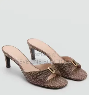 Ladies Heel Shoes