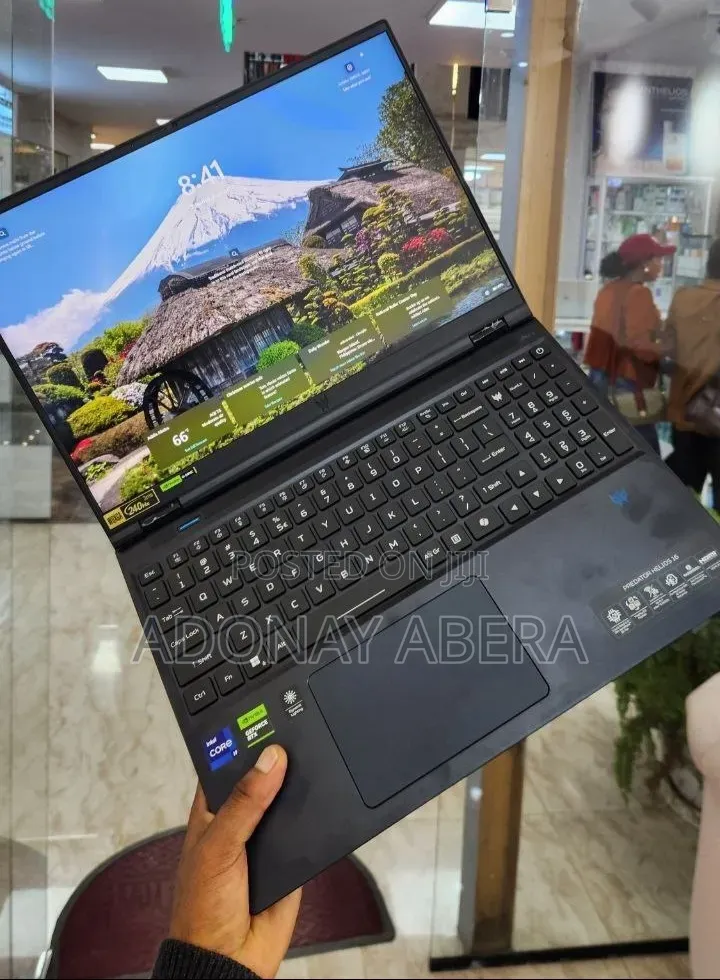 New Laptop Acer Predator Helios 16 32GB Intel Core i9 SSD 1T