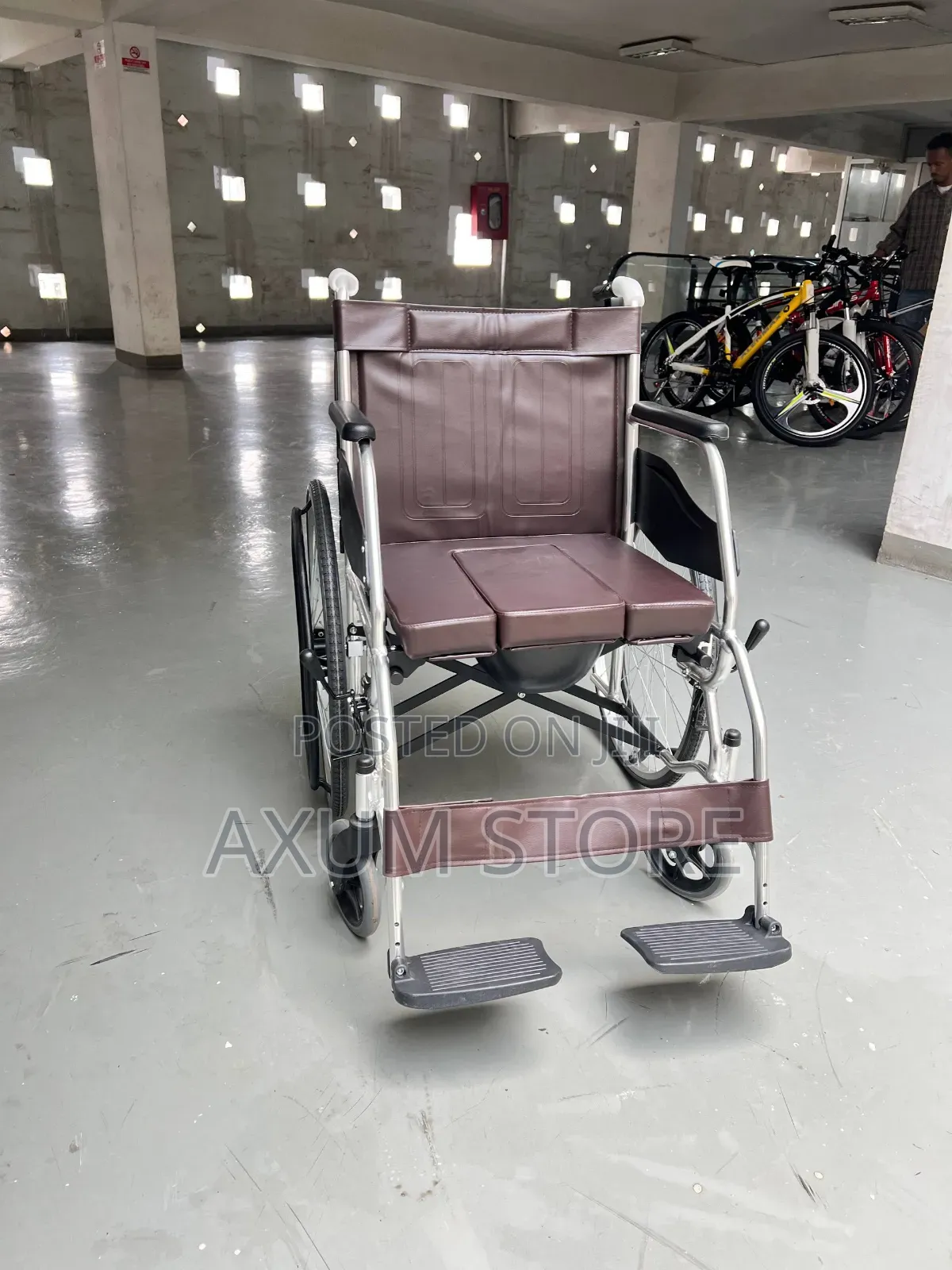 የቤትና የውጭ አጠቃቀም ዊልቸር — Indoor Outdoor Wheelchair