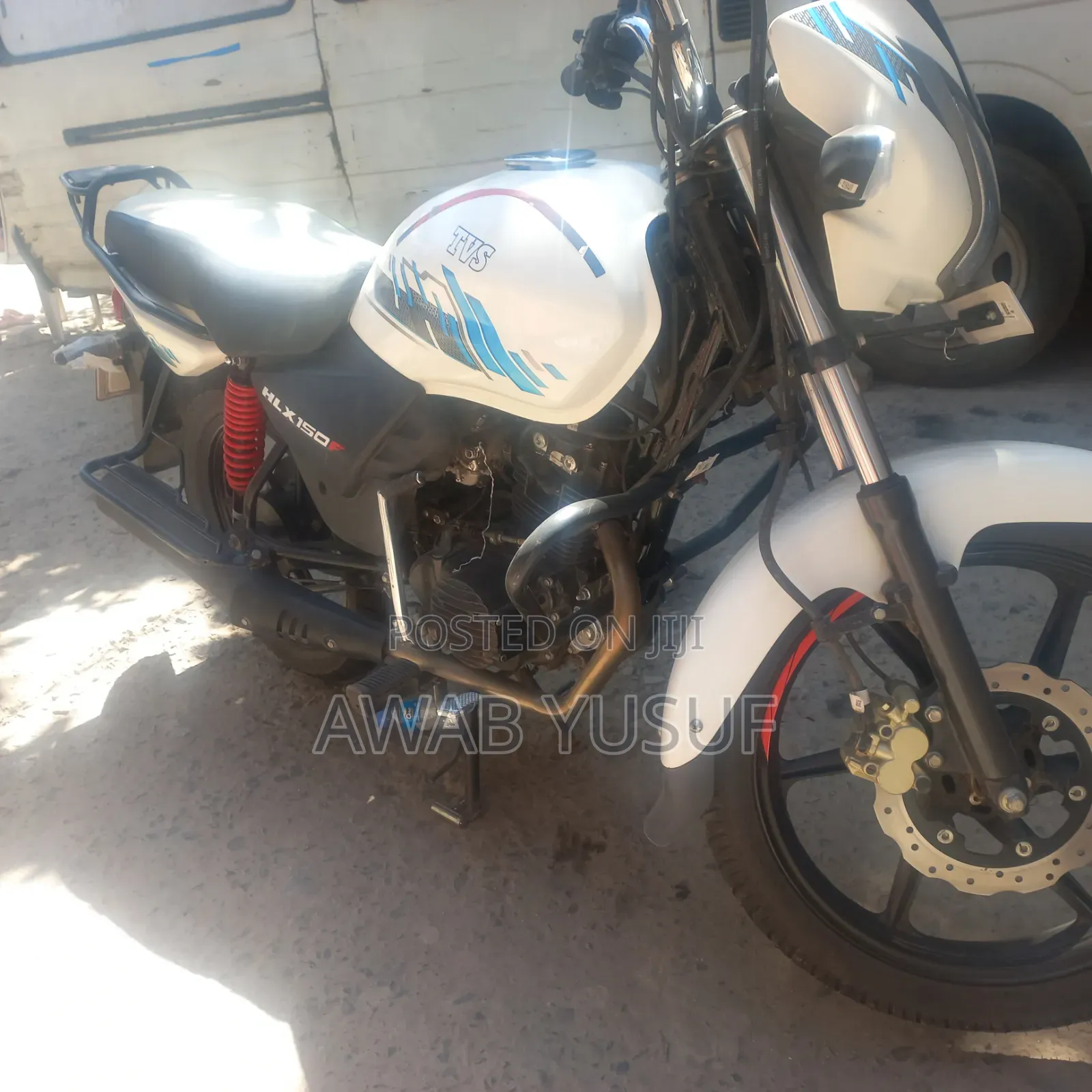 New TVS HLX Plus ES 2025 Gray