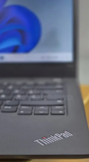 New Laptop Lenovo ThinkPad T14s Gen 2 16GB Intel Core i7 SSD 512GB