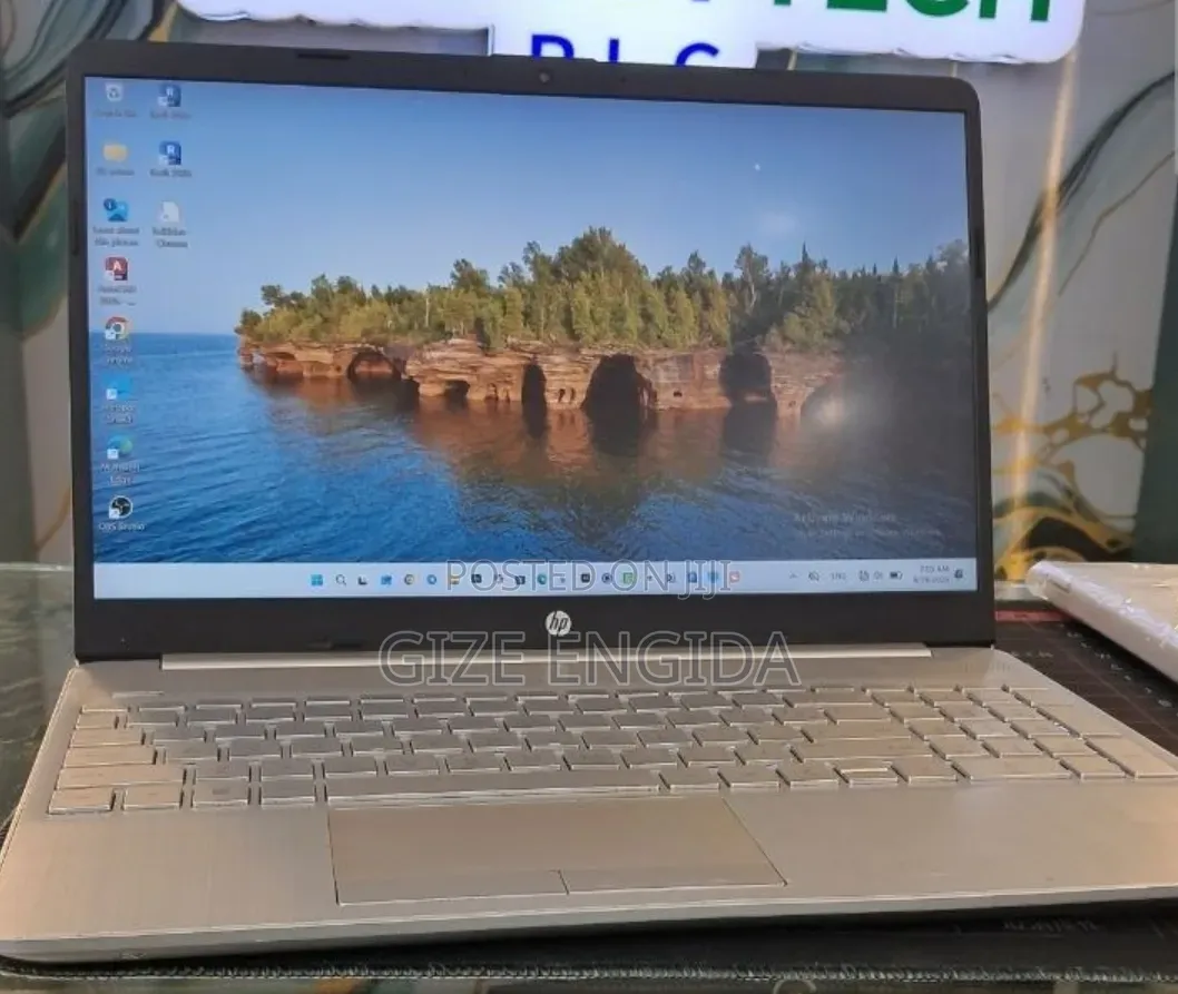 New Laptop HP Stream Notebook 16GB Intel Core i5 SSD 512GB
