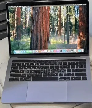 New Laptop Apple MacBook Pro 2019 16GB Intel Core i5 SSD 512GB