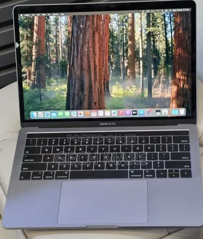 New Laptop Apple MacBook Pro 2019 16GB Intel Core i5 SSD 512GB