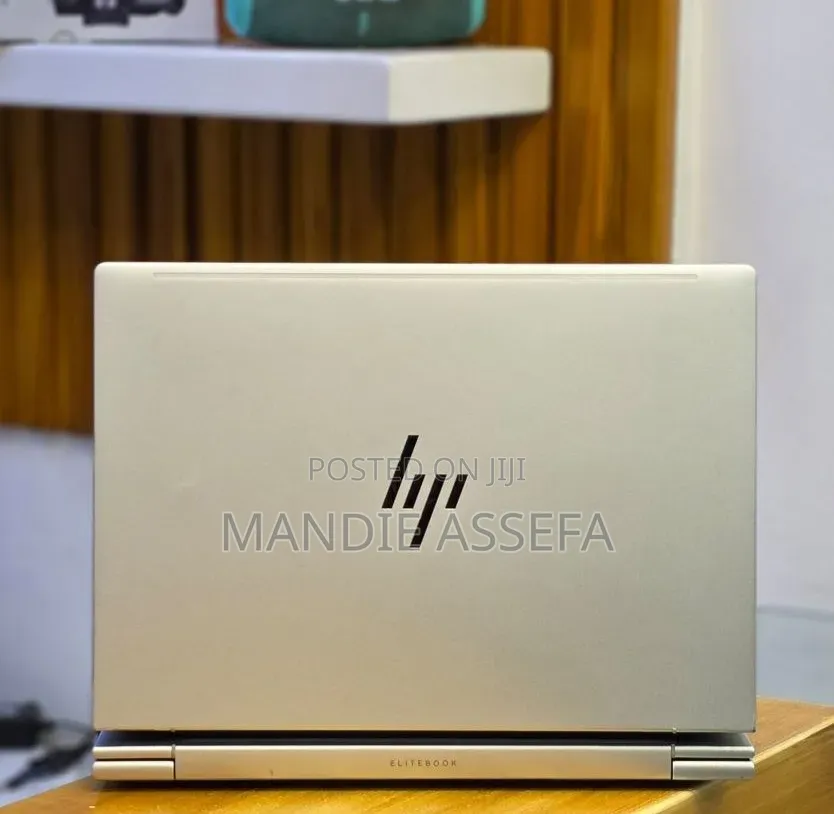 New Laptop HP EliteBook 640 G11 16GB Intel Core Ultra 5 SSD 512GB