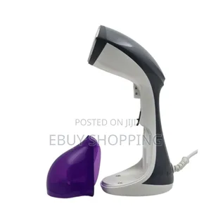 This User-Friendly Steamer Features a Removable 240ml Water Tank