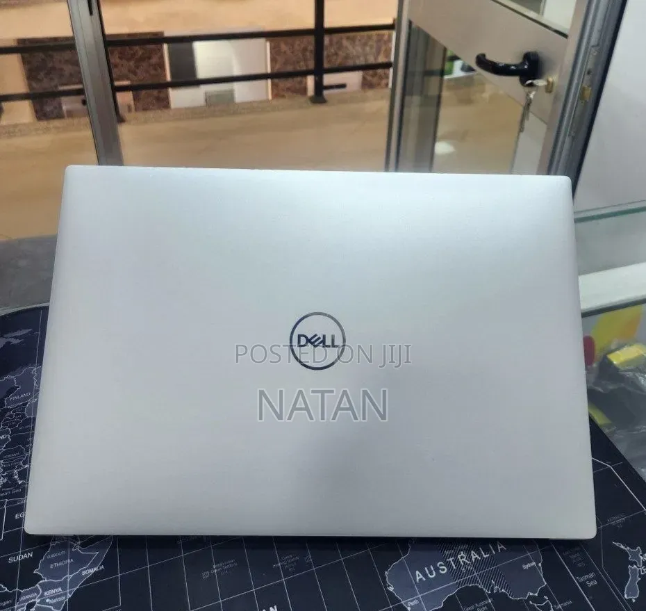 New Laptop Dell XPS 15 9500 16GB Intel Core i7 SSD 512GB
