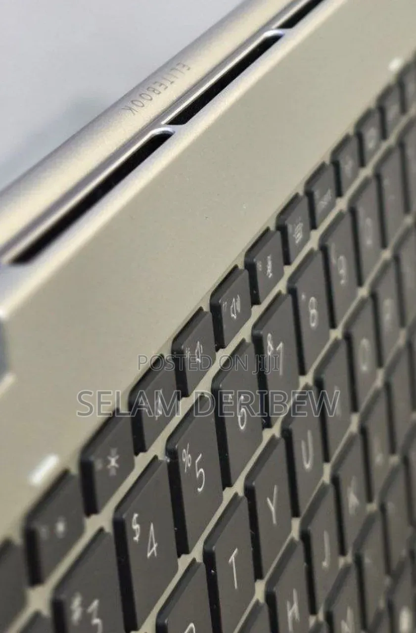 New Laptop Apple MacBook Air 2020 M1 16GB Apple M1 SSD 256GB