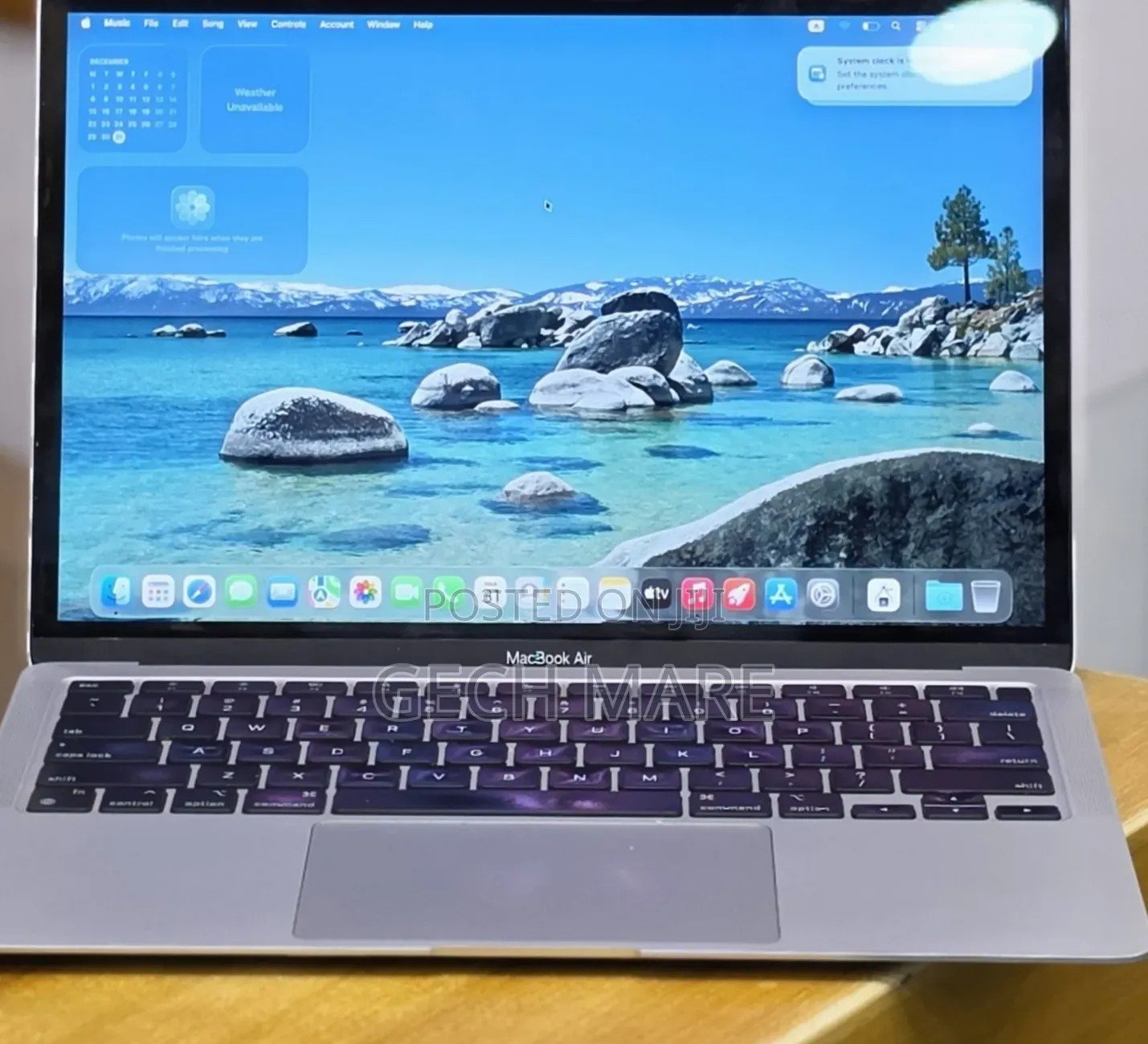 New Laptop Apple MacBook Air 2020 M1 8GB Apple M1 Pro SSD 256GB