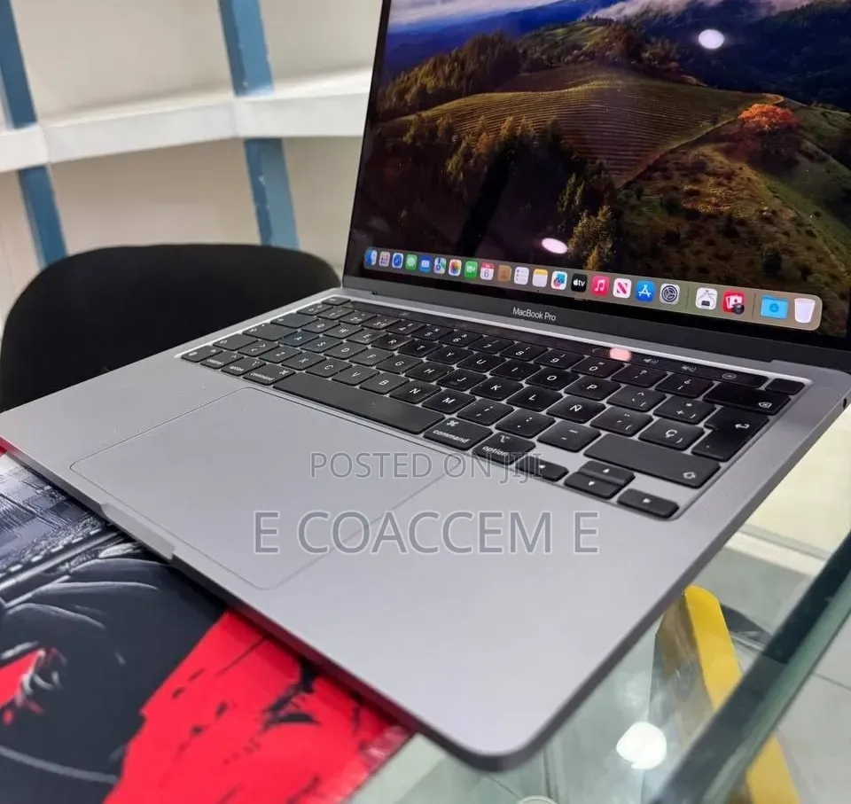 New Laptop Apple MacBook 8GB SSD 256GB