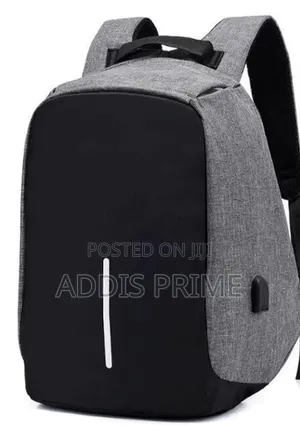 Anti-Theft Backpack With USB Charging Port – Gray/Black
