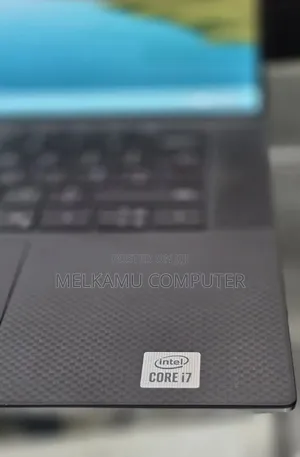 New Laptop Dell Precision 5550 16GB Intel Core i7 SSD 512GB