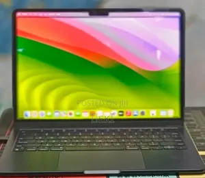 New Laptop Apple MacBook Air 2022 M2 8GB Apple M2 SSD 512GB