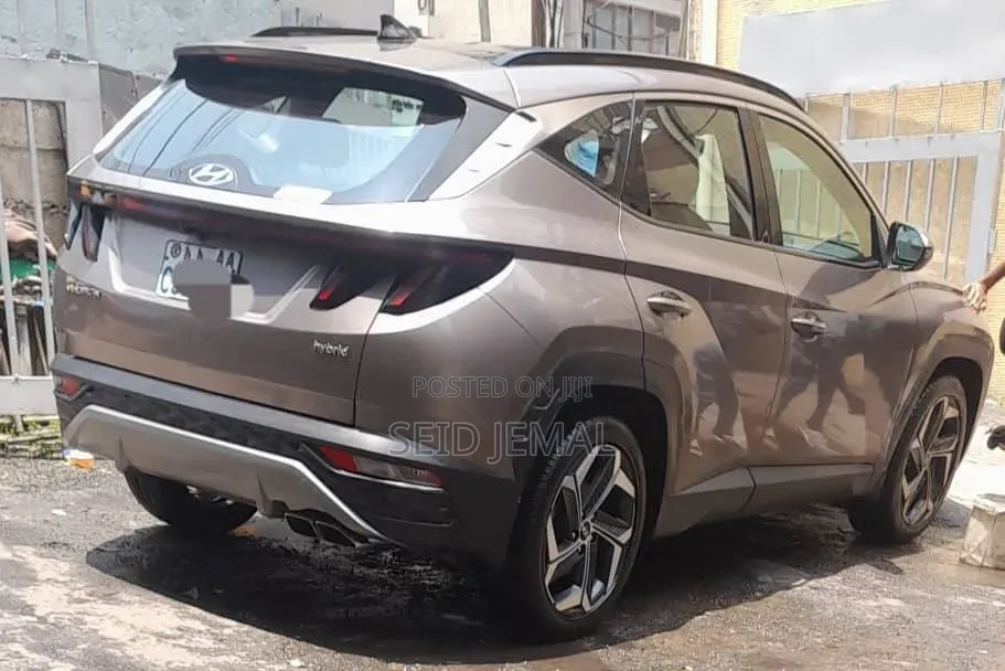 Hyundai Tucson 2023 Gray