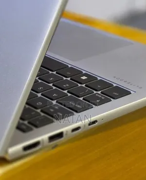 New Laptop HP Elitebook 830 G11 16GB Intel Core Ultra 7 SSD 512GB