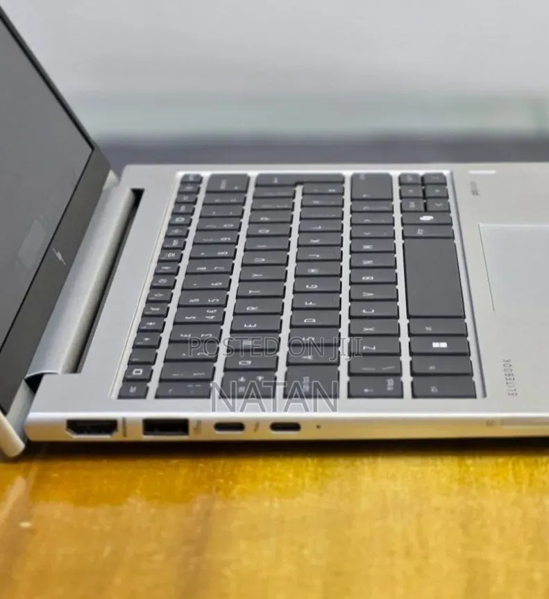 New Laptop HP Elitebook 830 G11 16GB Intel Core Ultra 7 SSD 512GB