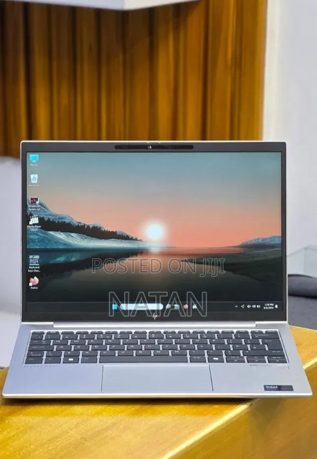 New Laptop HP Elitebook 830 G11 16GB Intel Core Ultra 7 SSD 512GB