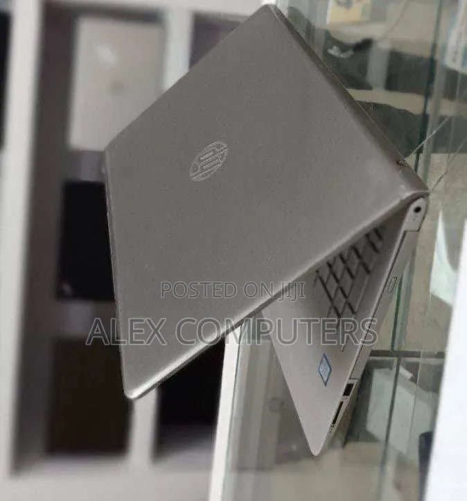 New Laptop HP Pavilion 15 8GB Intel Core i5 HDD 1T