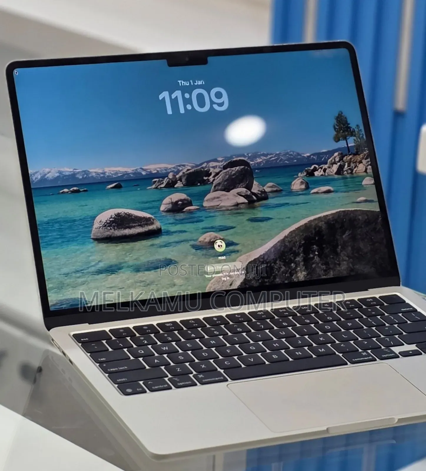 New Laptop Apple MacBook Air 2025 M4 16GB Apple M4 SSD 256GB
