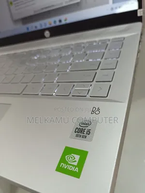 New Laptop HP Pavilion 14 8GB Intel Core i5 SSD 512GB