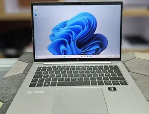New Laptop HP EliteBook x360 1040 G9 16GB Intel Core i7 SSD 512GB