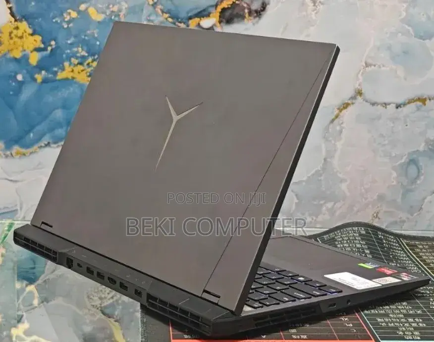 New Lenovo Legion Y7000P IRX9 Gaming Laptop 16GB AMD Ryzen 7 SSD 512GB
