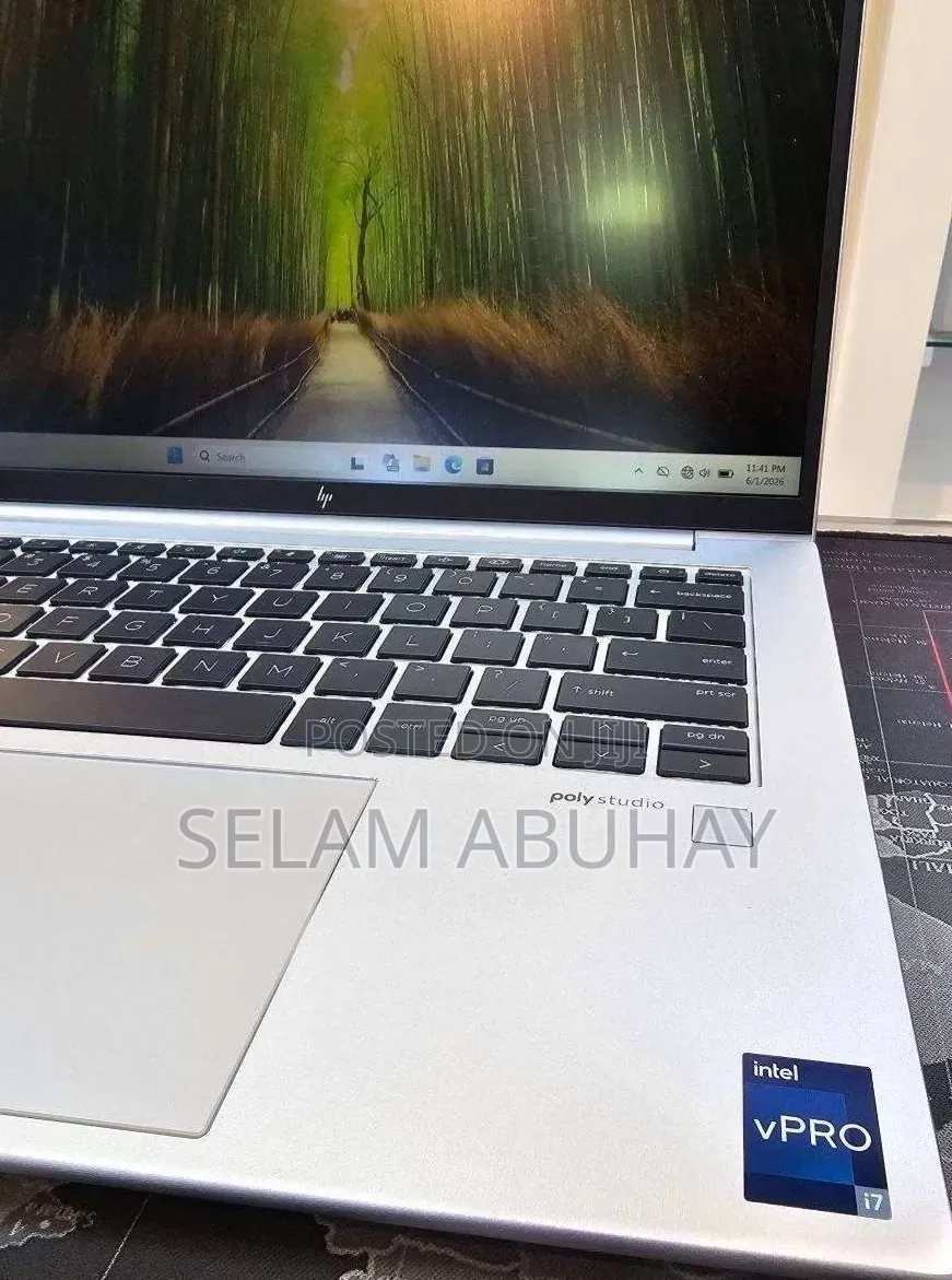 New Laptop HP EliteBook 840 G10 16GB Intel Core i7 SSD 512GB
