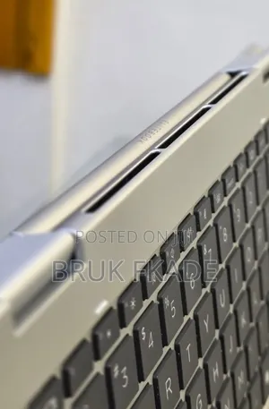 New Laptop HP Envy x360 16GB Intel Core Ultra 7 SSD 512GB