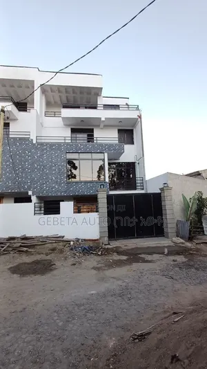 Furnished 6bdrm House in Semit 30 Metre, Yeka for sale