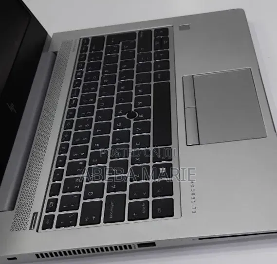 New Laptop HP EliteBook 830 G5 16GB Intel Core i5 SSD 512GB