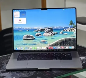 New Laptop Apple MacBook Pro 2022 M2 16GB Apple M2 SSD 512GB