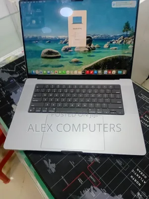 New Laptop Apple MacBook Pro 2021 M1 32GB Apple M1 Pro SSD 512GB