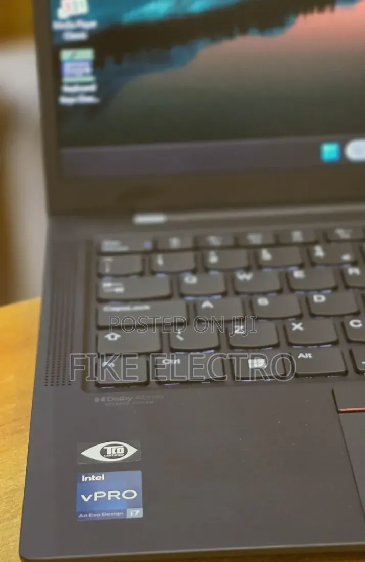 New Laptop Lenovo ThinkPad X1 Carbon 16GB Intel Core i7 SSD 512GB