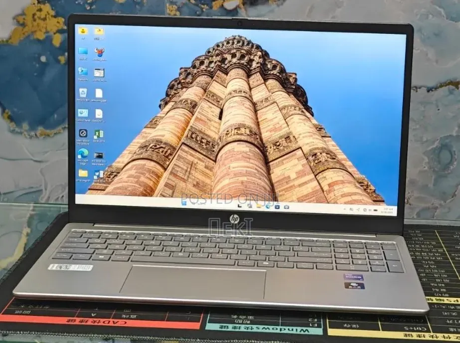 New Laptop HP Stream Notebook 16GB Intel Core i7 SSD 1T