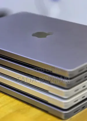 New Laptop Apple MacBook Pro 2021 M1 16GB Apple M2 Ultra SSD 512GB