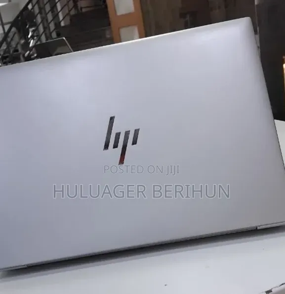 New Laptop HP EliteBook 840 G10 16GB Intel Core i7 SSD 512GB