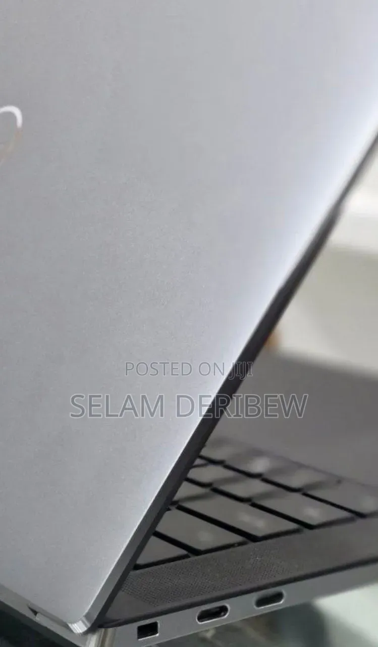 New Laptop Dell Precision 5550 16GB Intel Core i7 SSD 512GB