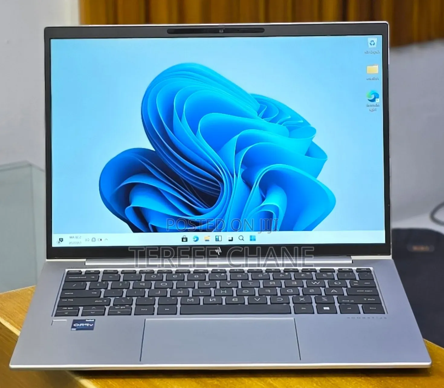 New Laptop HP EliteBook 840 10 16GB Intel Core i7 SSD 512GB